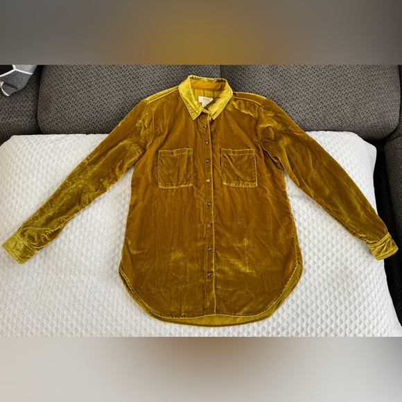 Anthropologie Maeve Karina Velvet Button Down Shirt in Gold Size 0 OB1057701 - Picture 6 of 16